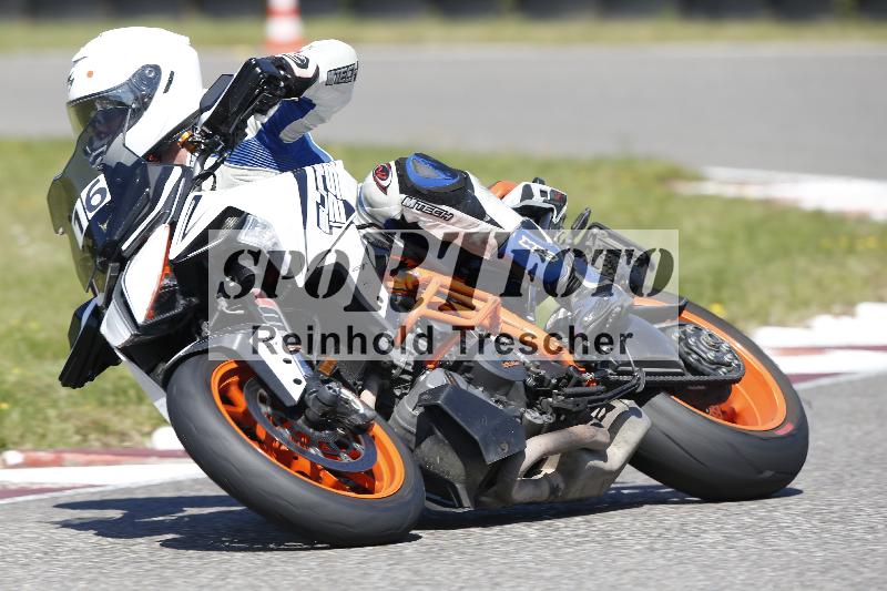 Archiv-2025/48 25.08.2025 Cornu Master School ADR/rot-rouge/16